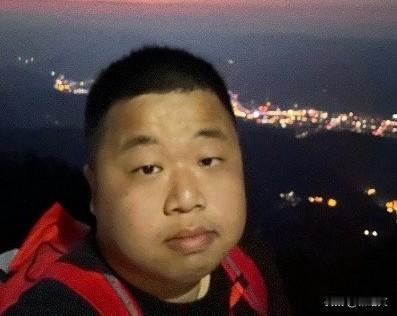 蓝战非南非惊魂4小时！被同胞架刀逼转108万，大使馆紧急出手
 
千万粉丝旅游博