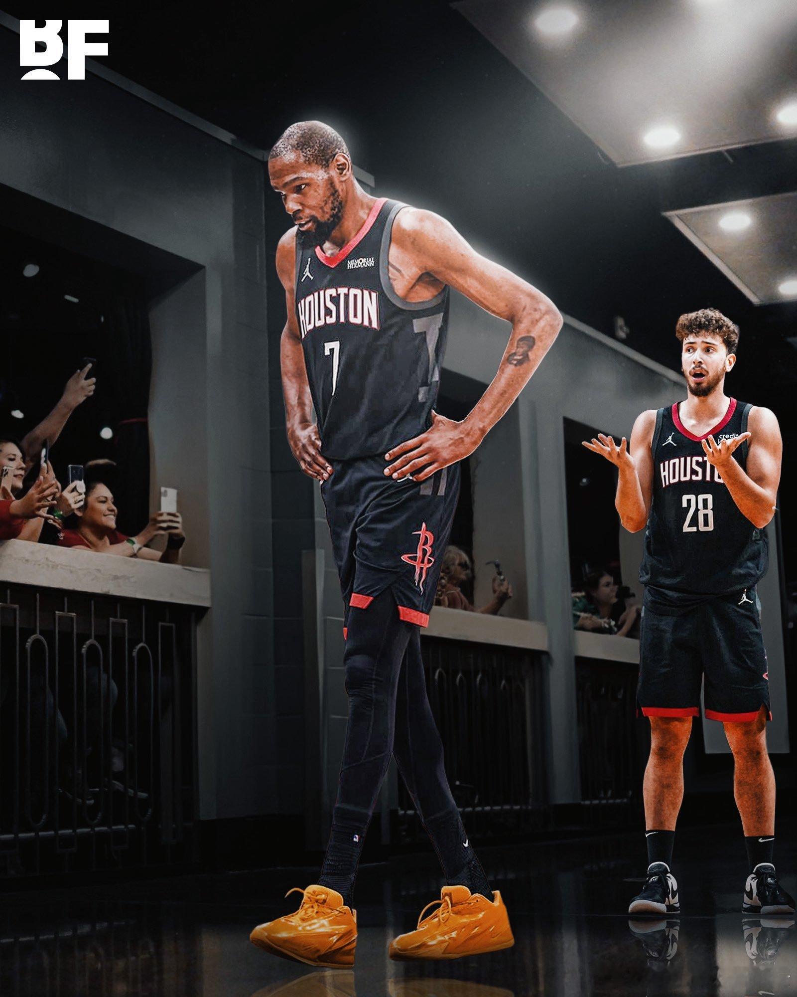 怎么火箭一赢球，网上各种负面新闻全出来了。不是KD申请离队就是与队友产生隔阂闹矛