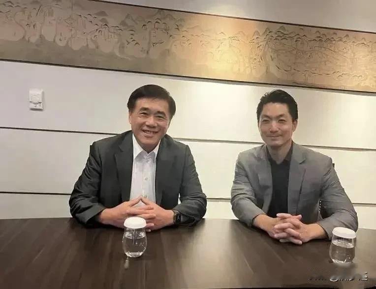 蒋万安站队郝龙斌，蓝营暗流涌动，未来谁说了算？

国民党主席选举快到投票日了，蒋