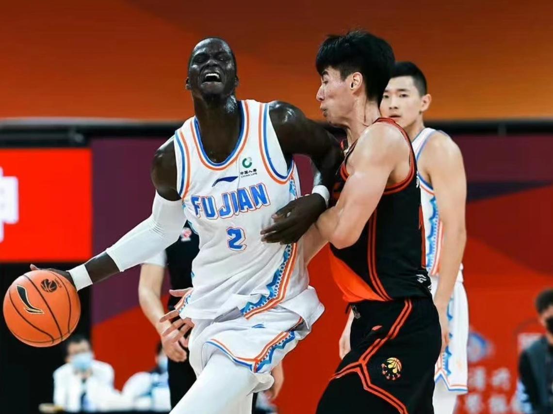 正式确认，广东队签下第3名外援！
根据CBA新赛季的时间安排，10月份CBA联赛