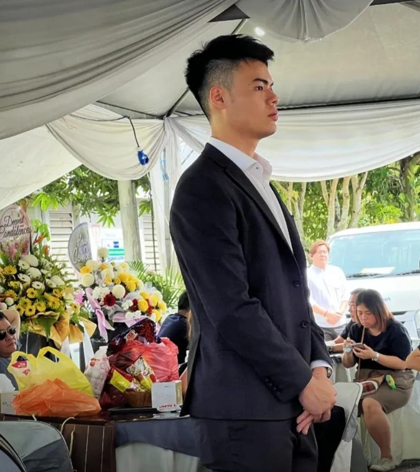 上海，一男子离婚后将10岁女儿养大，岂料，女儿大学毕业后，扭头跑去北方和母亲生活