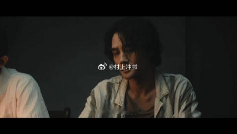 交锋假牙藏情报看到这一幕的时候我直接看愣了，万万没想到假牙还能用来存放情报，就算