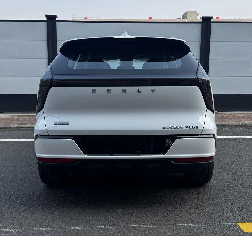 工信部第406批新车目录之杭州湾神秘操作：把博越L和星越L的海外版本名称字标（S