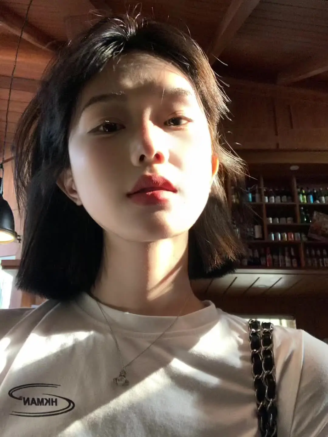 你要过得幸福 我才能恨你 你过得不好 我都不知道是该恨你 还是会先抱住你