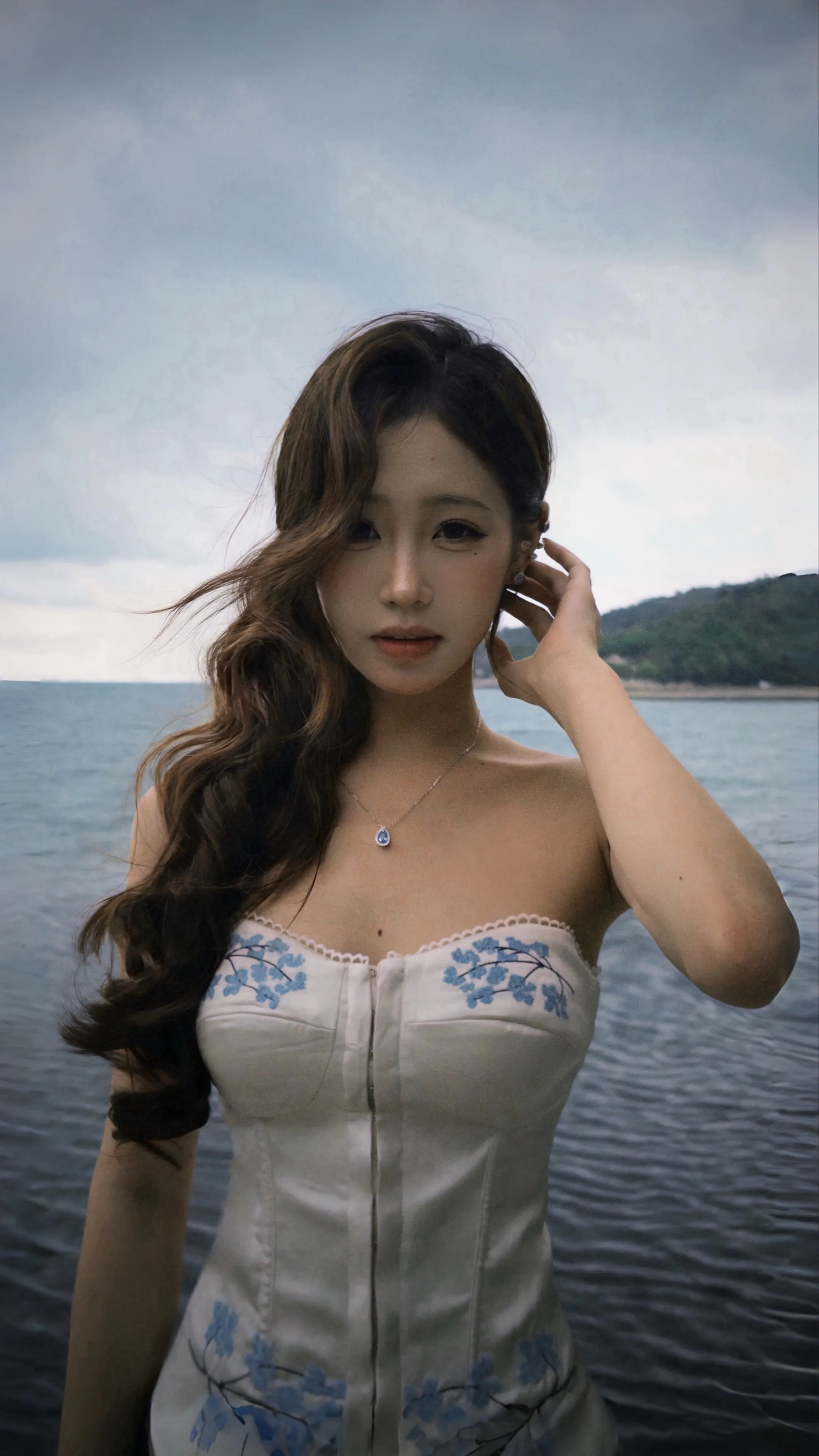 该不该躲你 该不该躲这场雨