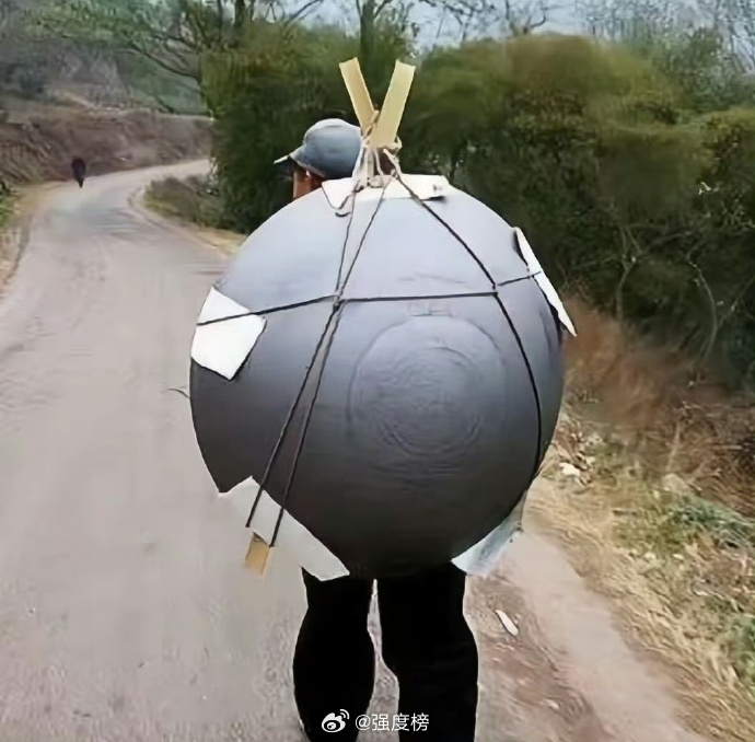 美国开始甩锅了美国开始甩锅了，背锅侠是以色列还比较好理解，但伊朗也成背锅侠就有点