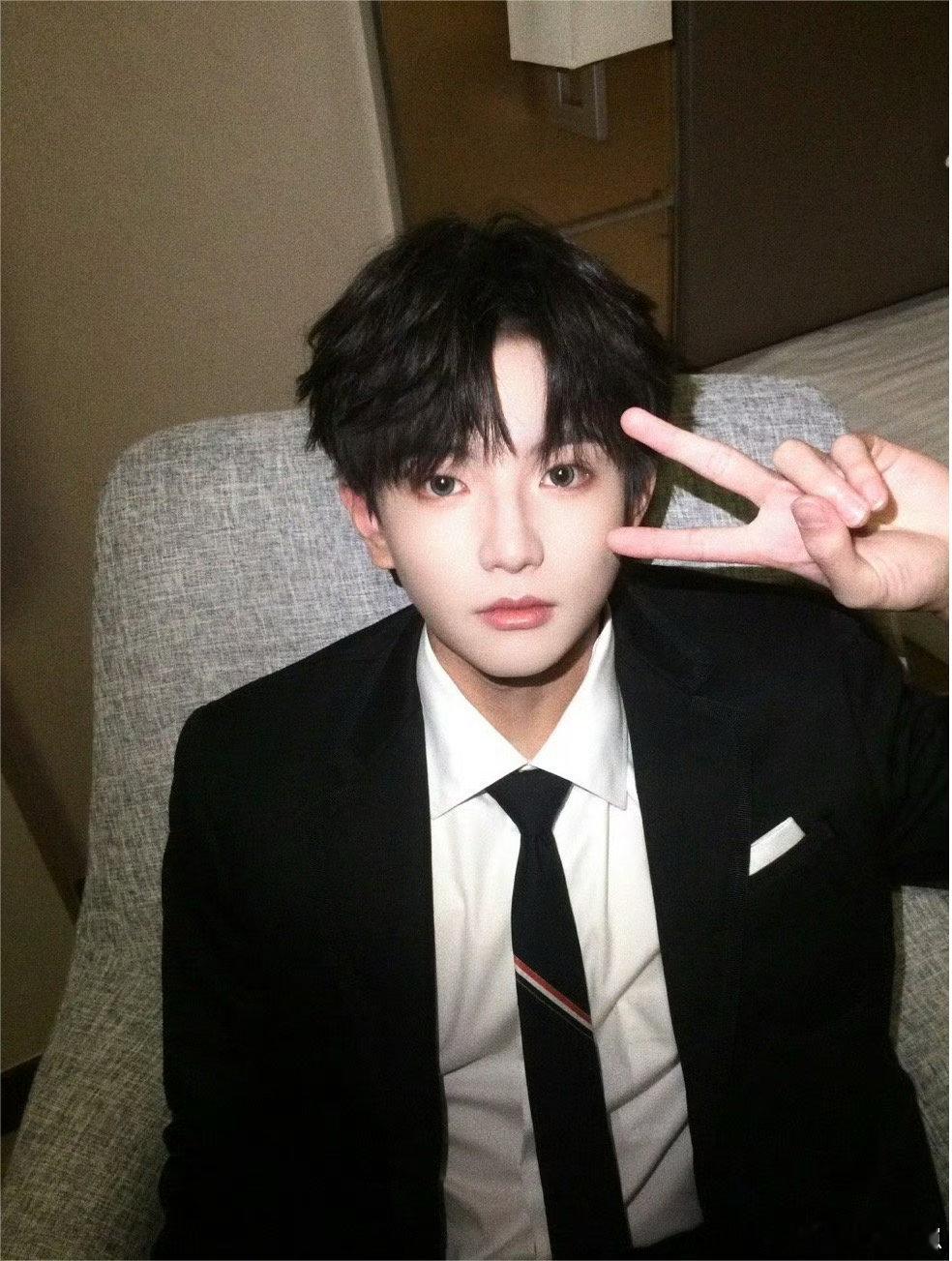 穆祉丞[超话]姚晨见到了破碎的穆祉丞 三个少年 这段录制简直成了爆笑经典，牛在在