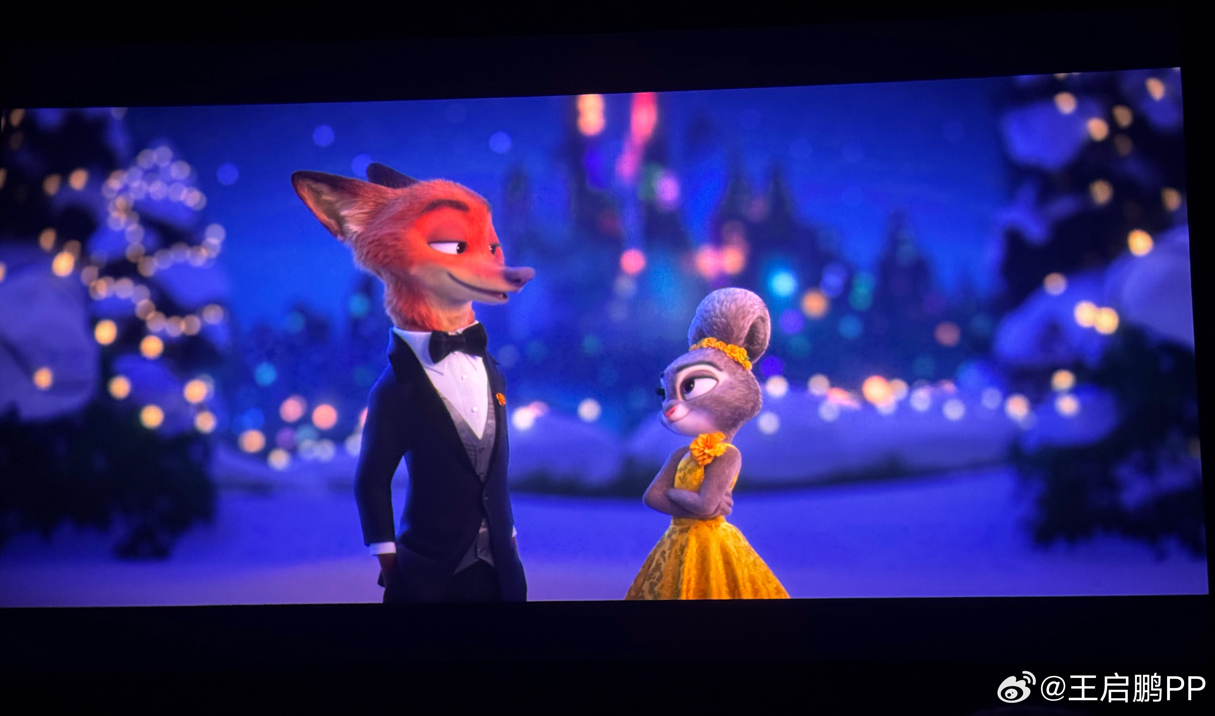 疯狂动物城2看了，国语版，最开始觉得没有字幕这个事还有点奇怪，但都能听清，也没啥