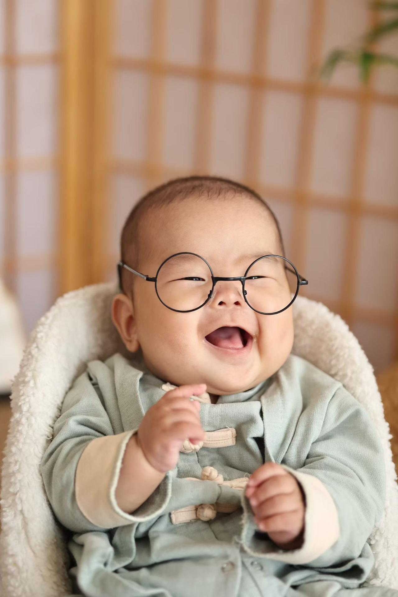 大盘已经连续涨了三天，很多人以为形势一片大好！我要告诉大家，这只是诱多，下跌的趋