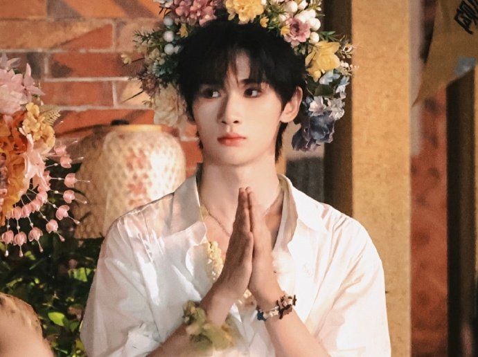 余宇涵说没有什么能让我放弃事业我们的爸爸 被伊能静问到放弃事业的可能性，余宇涵一