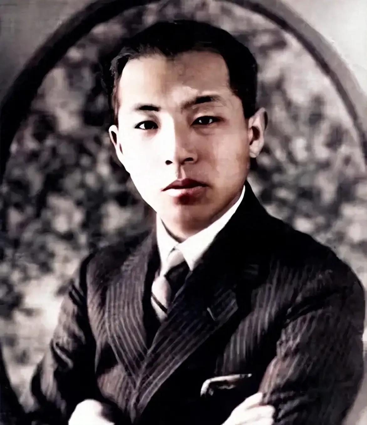 1991年，张学良在接受哥伦比亚大学专访时说："除了毛泽东，换了谁领导长征都走不