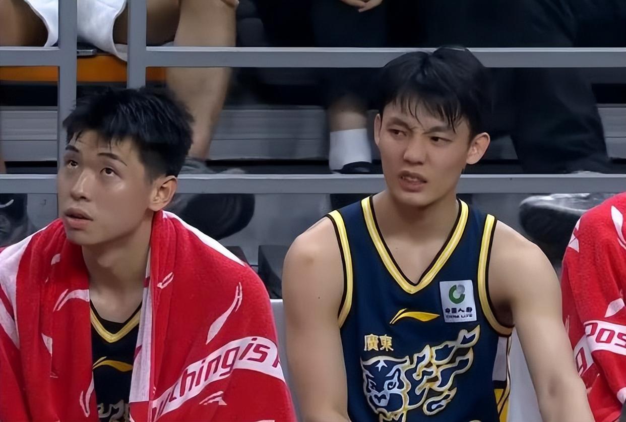 广东男女篮双双被绝杀！
2026年3月27日，CBA常规赛，广东男篮主场对阵北京