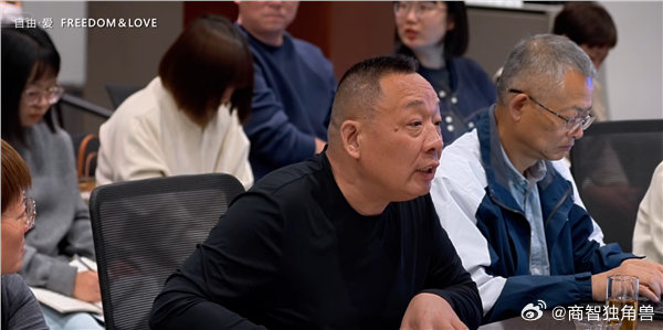【于东来回应胖东来员工工资传闻：没有任何调降工资政策】于东来回应胖东来员工降薪传