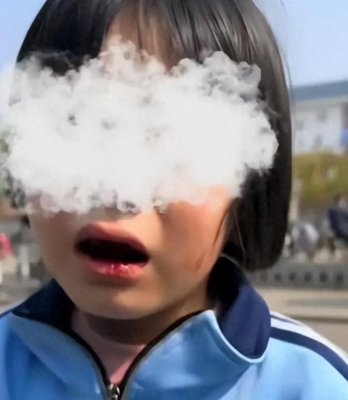 山西被打女儿父亲已接受道歉，并承诺一分钱没要。
 
委屈求全，只会变相的助长歪风