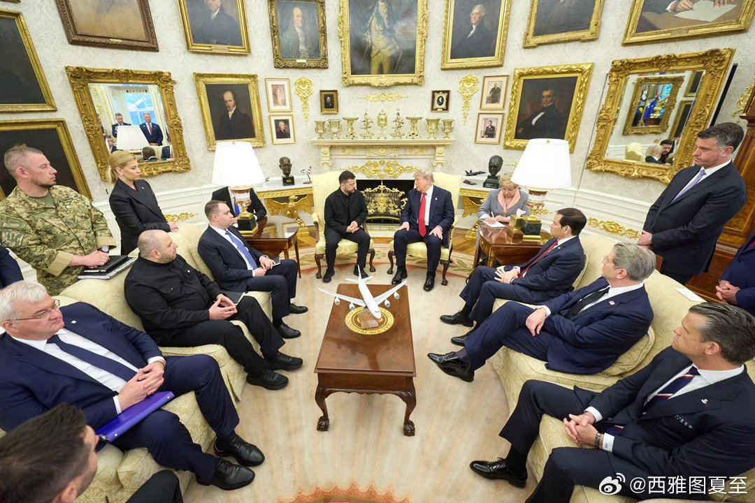 Netanyahu在Zelensky走之后，到白宫见TrumpVance也在座，