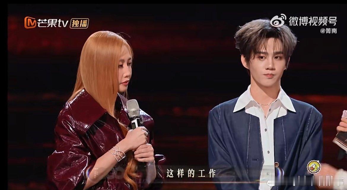 何炅 让新的声音被听到很重要 被何老师的话狠狠戳中！偏爱新歌拓宽音乐眼界，还暖心