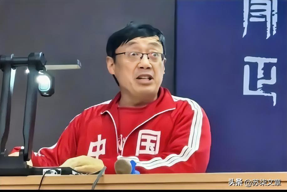 汤家凤说得对！我们商标法是有漏洞，但最大问题是我们中国的有些律师和法官。
 
这
