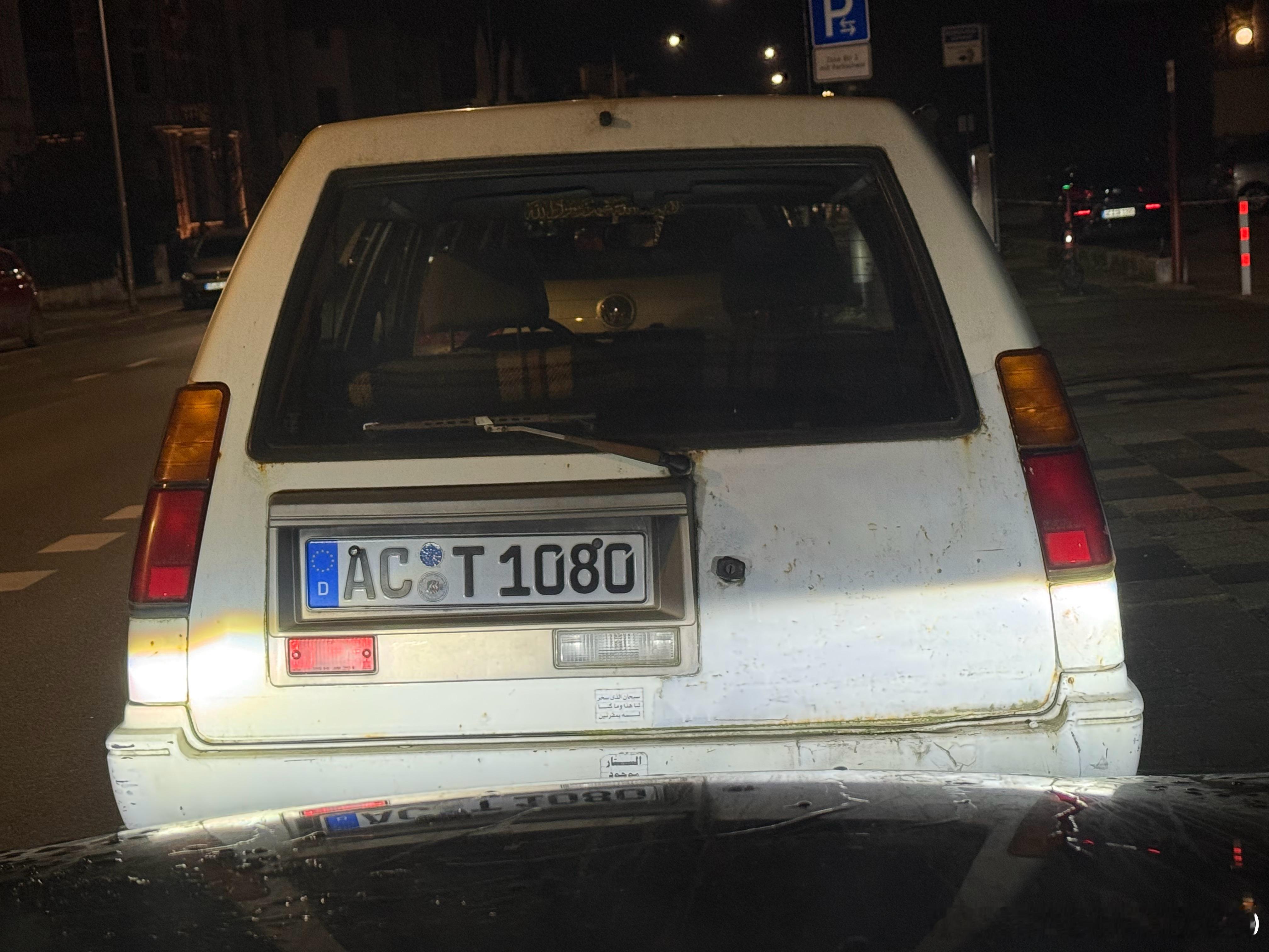 第一次见Tercel旅行版 还是Snow Edition 4WD北美有一定保有量