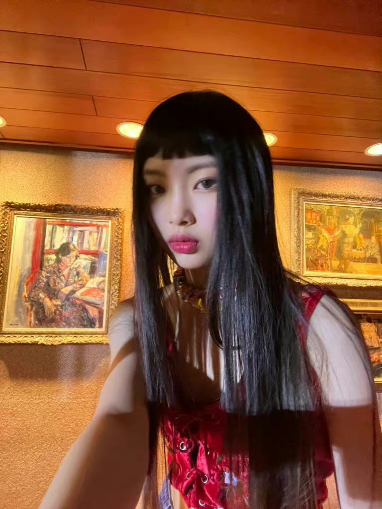 hyein出道四周年 鼠儿出道四周年快乐🎉 