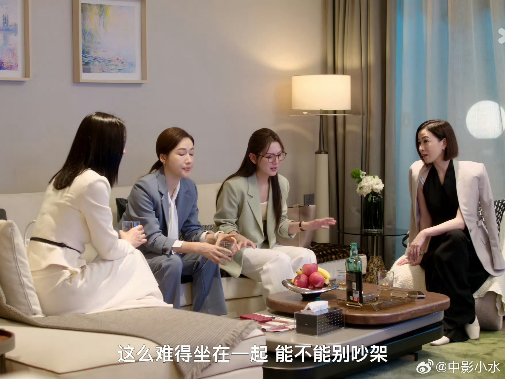 新闻女王 三queen鼎立唯一团粉：刘艳 ​​​