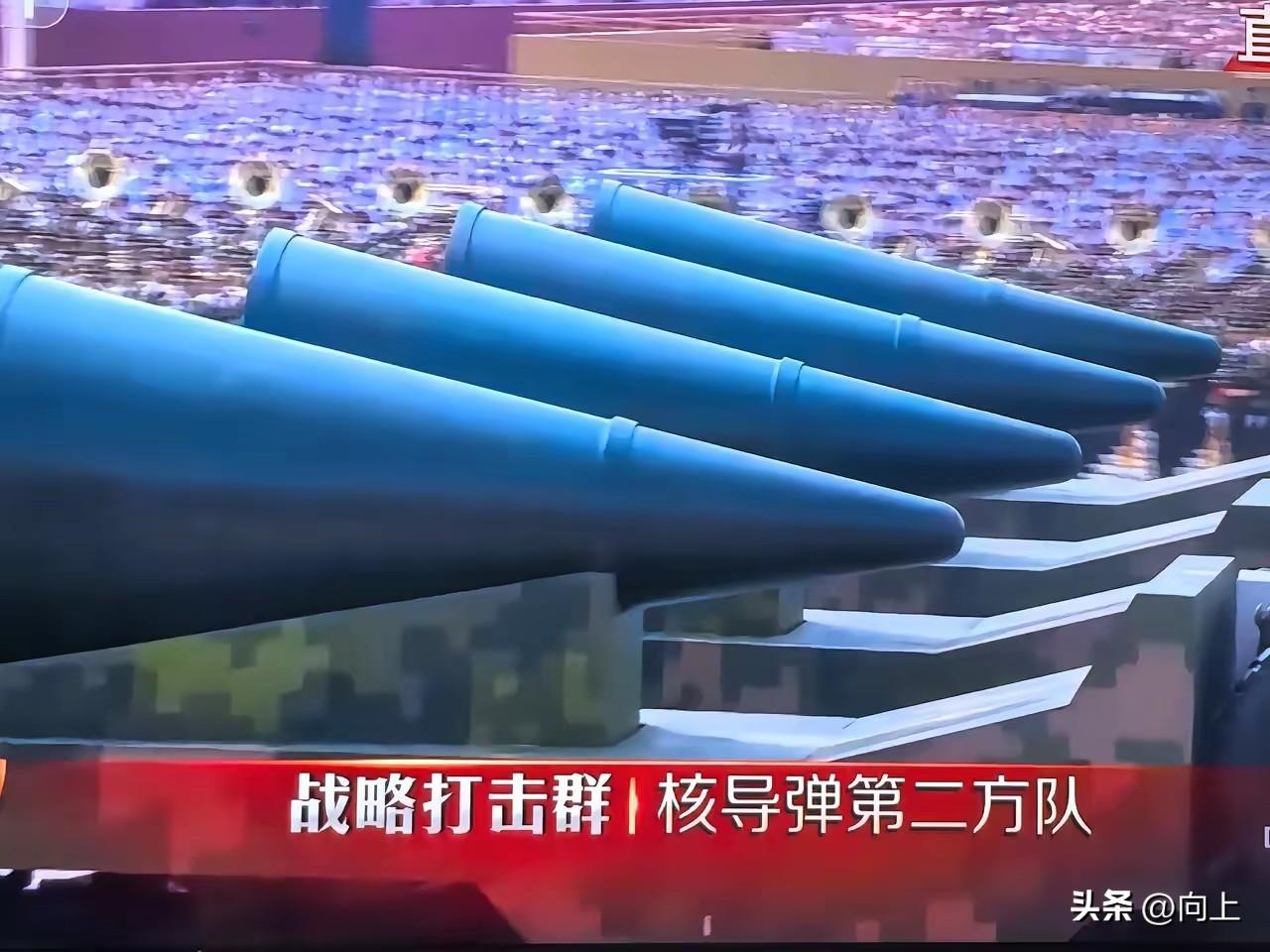 东风5C覆盖全球的打击范围
足够让我们震撼了，但是我查了资料
更让我震撼的远不止