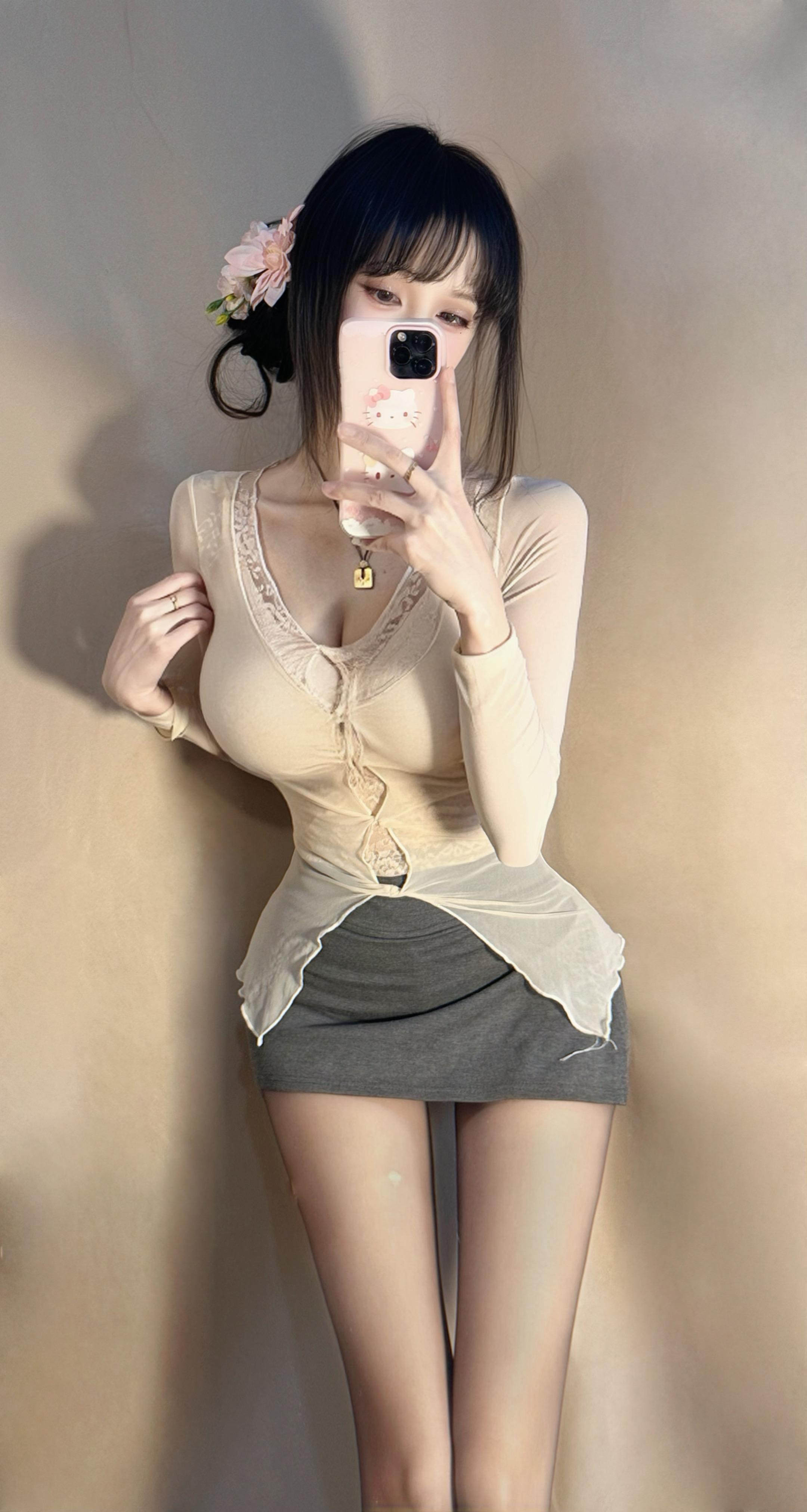 性感不是穿的少 而是看你的眼神刚刚好