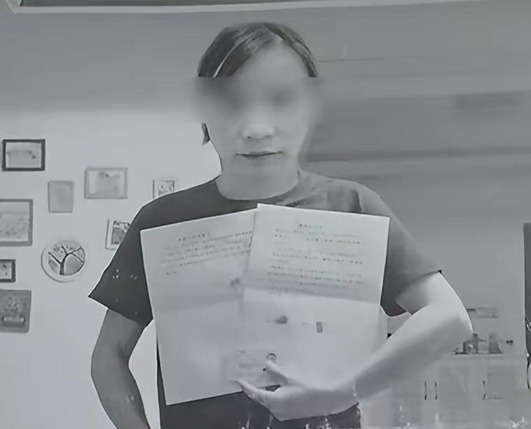 “愚蠢加荒唐！”湖南长沙，男子离婚后，需要和前妻去法院领一笔执行款，而前妻已经把