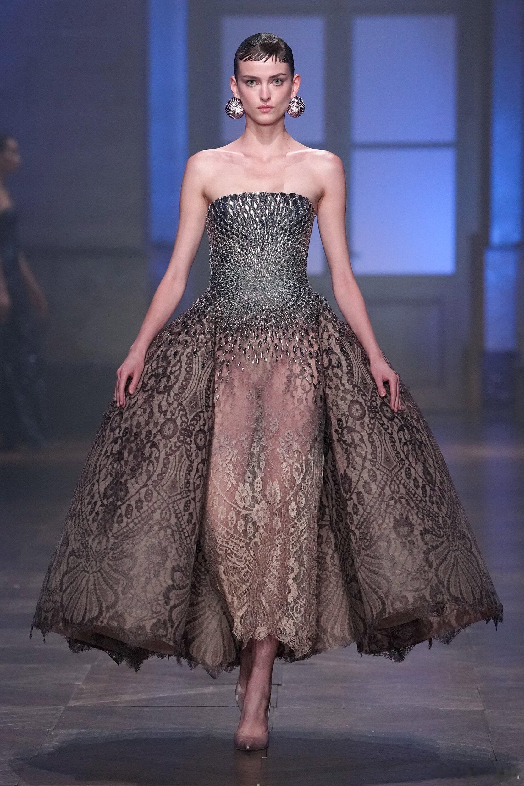 Georges HobeikaFall Winter 2026  Haute C