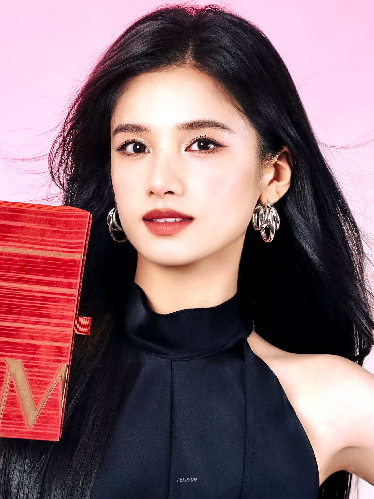 ◎张婧仪｜野性难驯🖤🎀 
