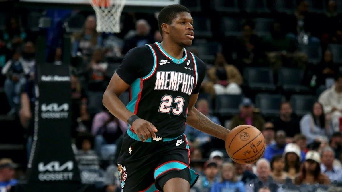 孟菲斯灰熊孟菲斯灰熊 一位匿名的NBA球探谈塞德里克·考沃德：“他们那里很喜欢考