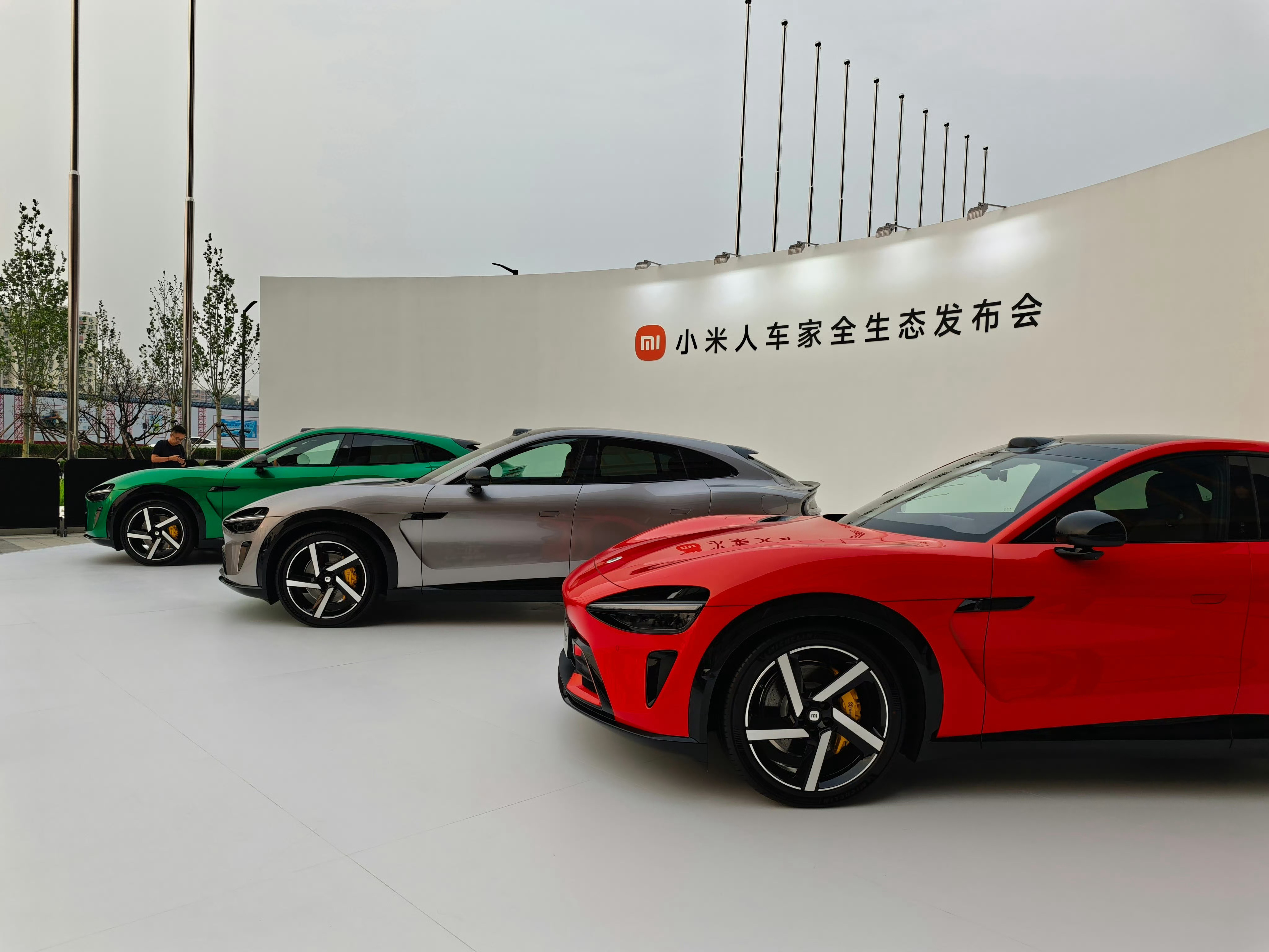 今天是小米YU7发布一周年纪念日经过一年市场的检验，YU7已经可以被称为纯电SU