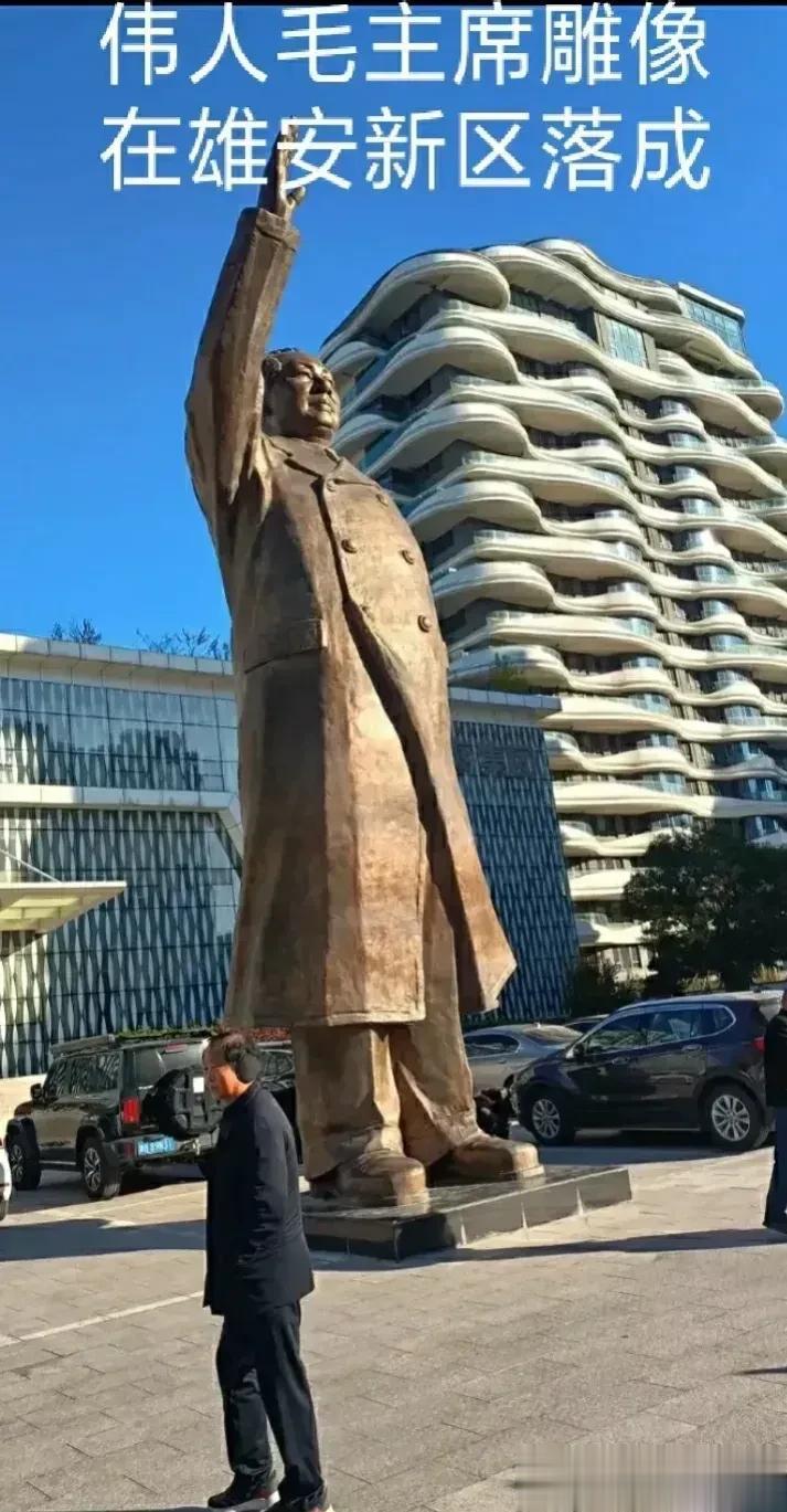 人类需要灯塔，历史需要传承，人民需要英雄。
战无不胜的毛泽东思想万岁！