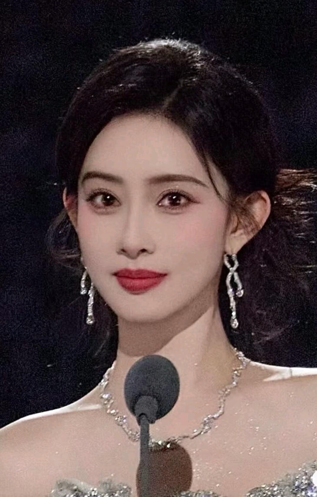 孟子义 好标致的明艳美女 