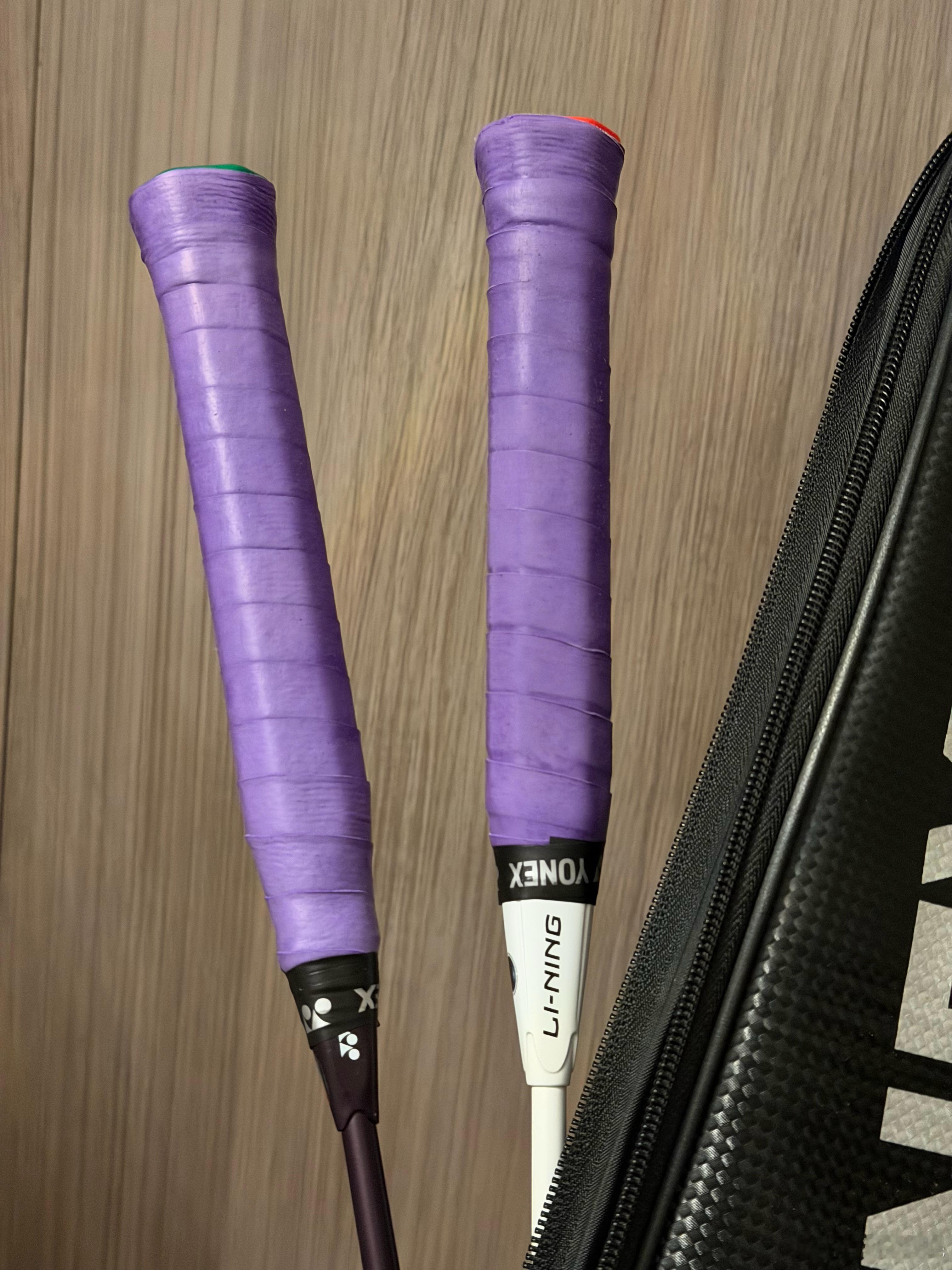 知道我爱发小球连手胶都给我向上缠了