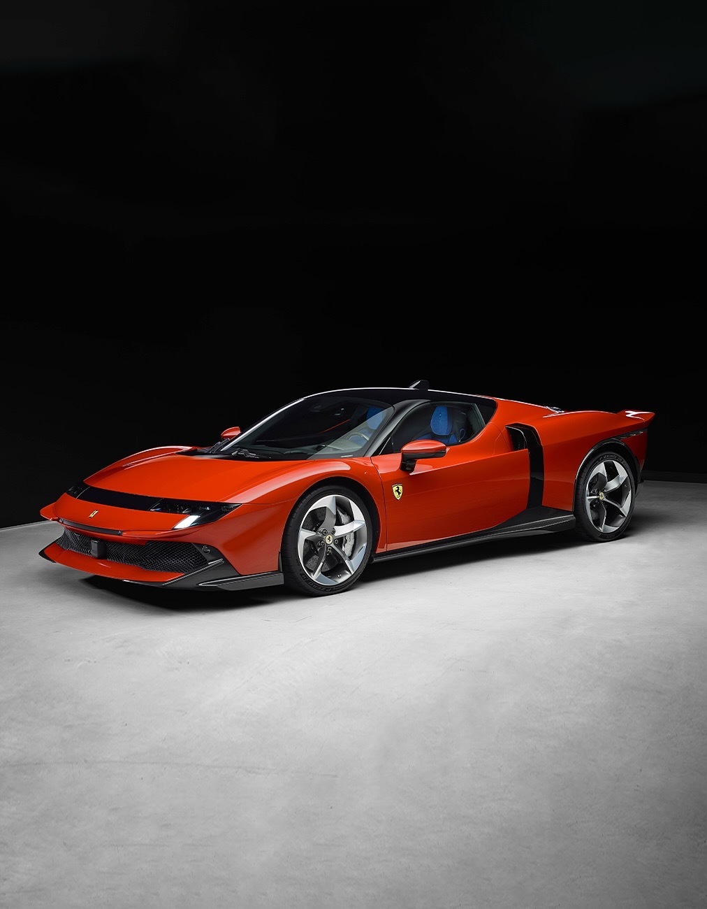 全新法拉利849 Testarossa V8新颜色“Rosso Fiammant