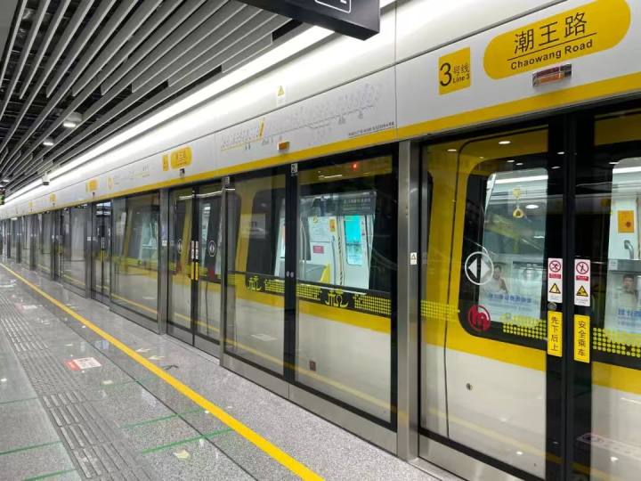 明天起，3号线部分区段晚高峰行车间隔加密