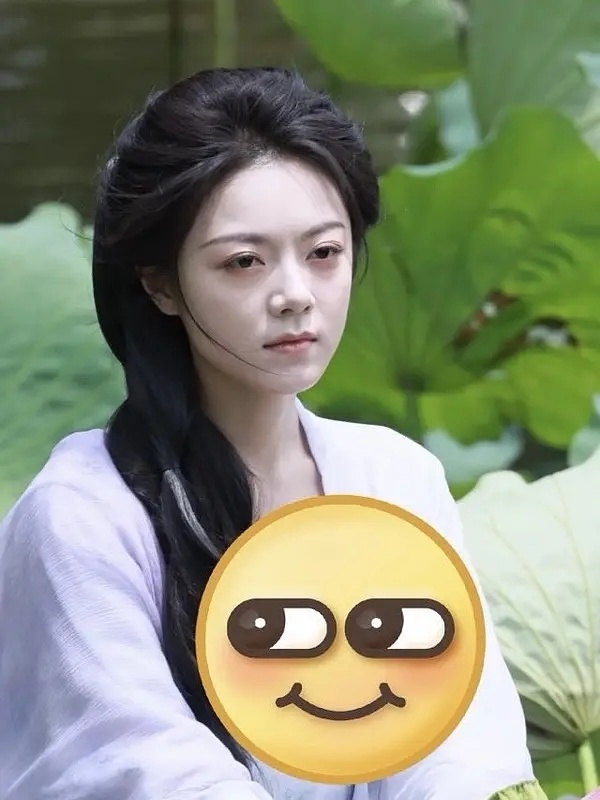 赵今麦这么重的妆都遮不住黑眼圈