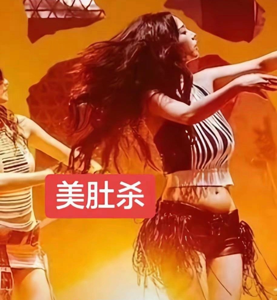 柳智敏不愧是蛇塑 完全是人间美杜莎吧 