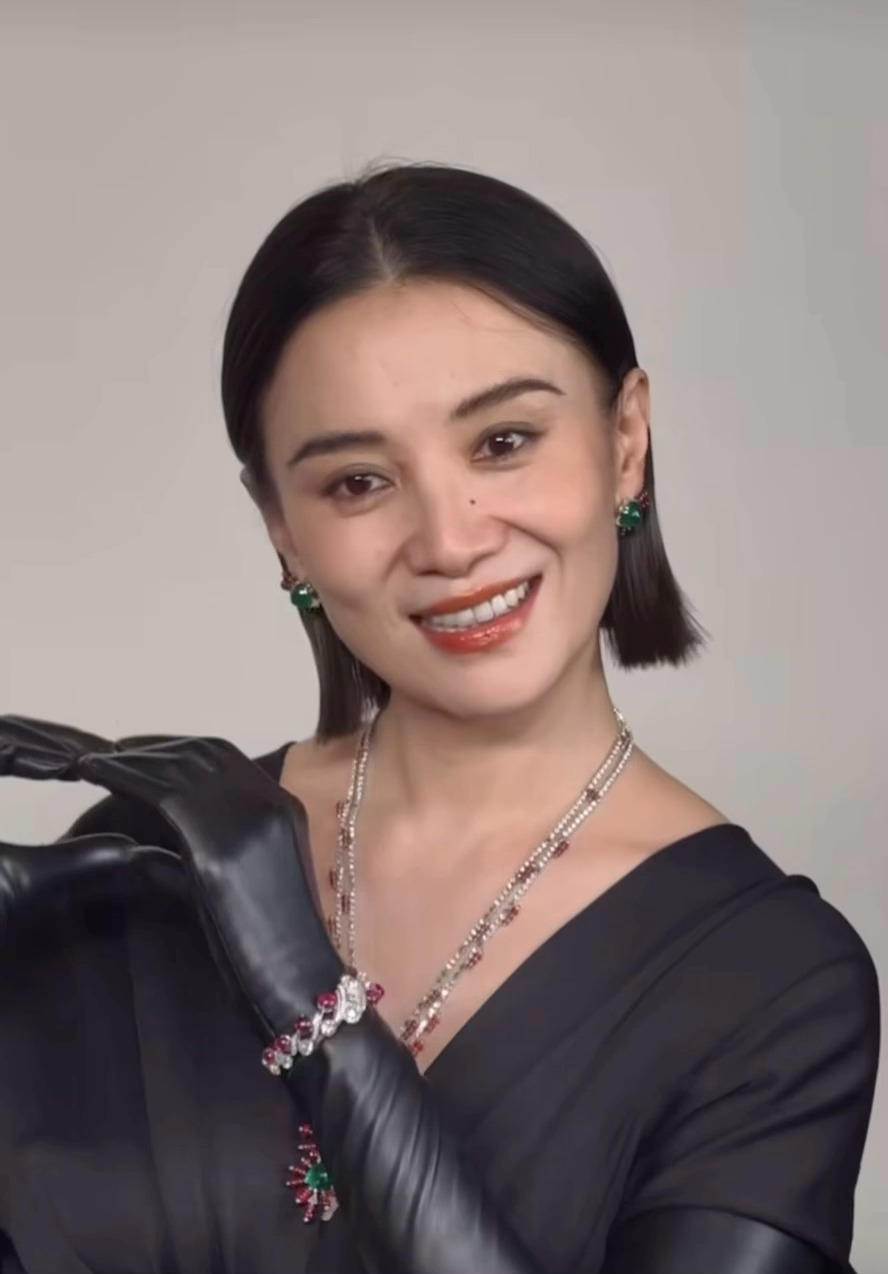 白敬亭、宋佳 众星齐聚卡地亚高珠活动。生图。你pick谁的look？卡地亚高珠活