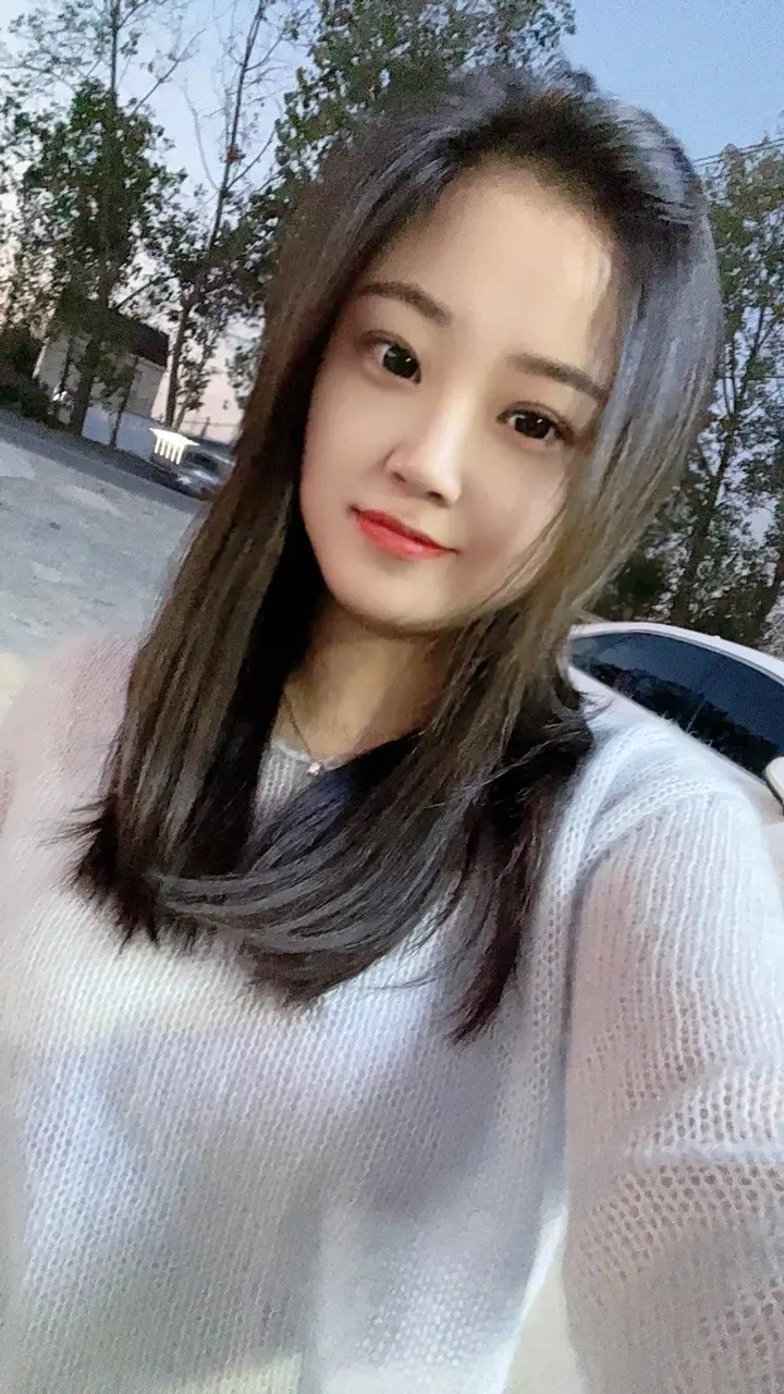 如果我赚了很多的钱一定会买下你片刻的真诚和偏爱
