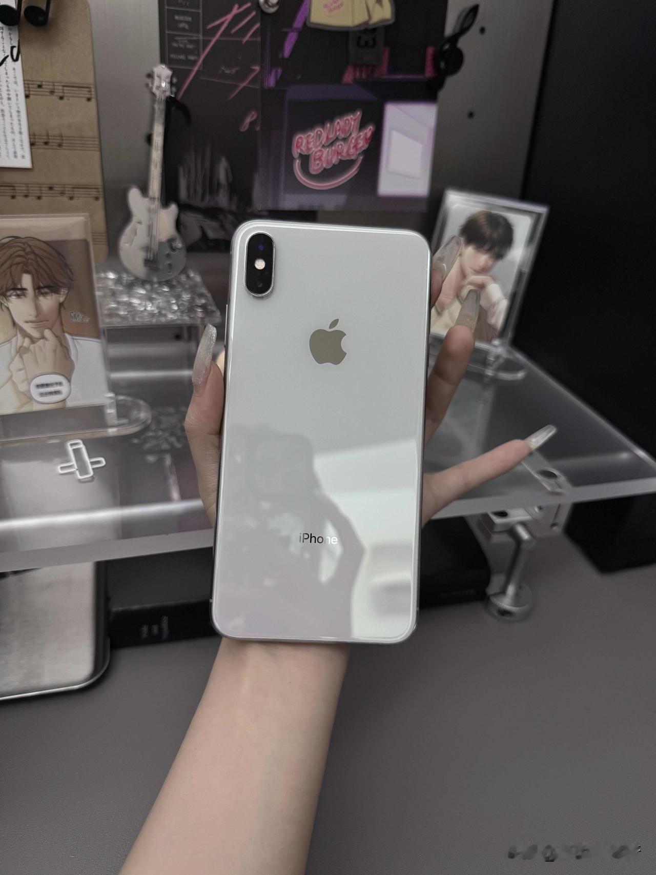 2018年发布的iPhone XS Max，到2026年还能用几年？ 答案是：当
