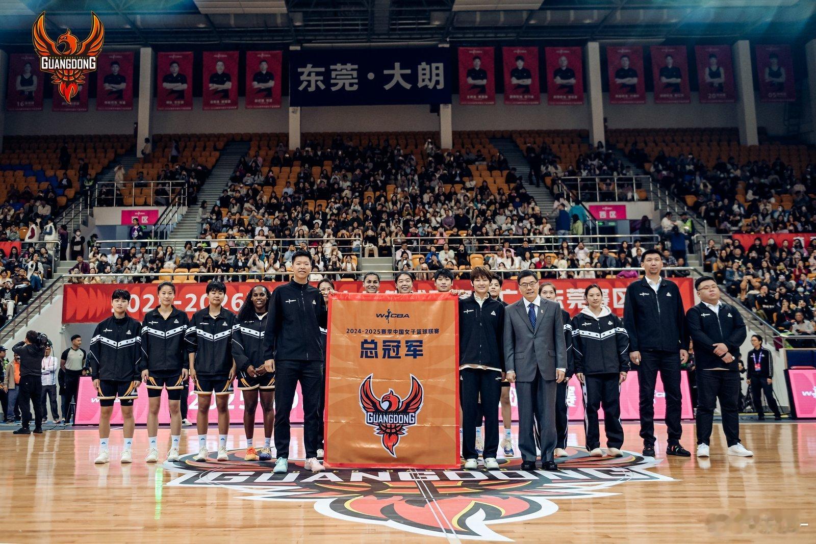 最好的女性群像你不是独自发光 而是彼此照亮❤️🔥2025-26赛季wcba