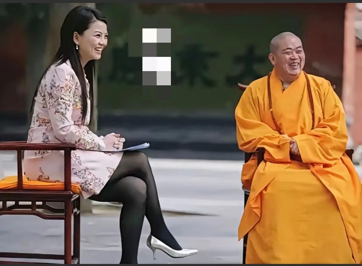 到现在为止竟然还有网友给释方丈说好话，说“站在商业的角度来看，他绝对是个成功的商