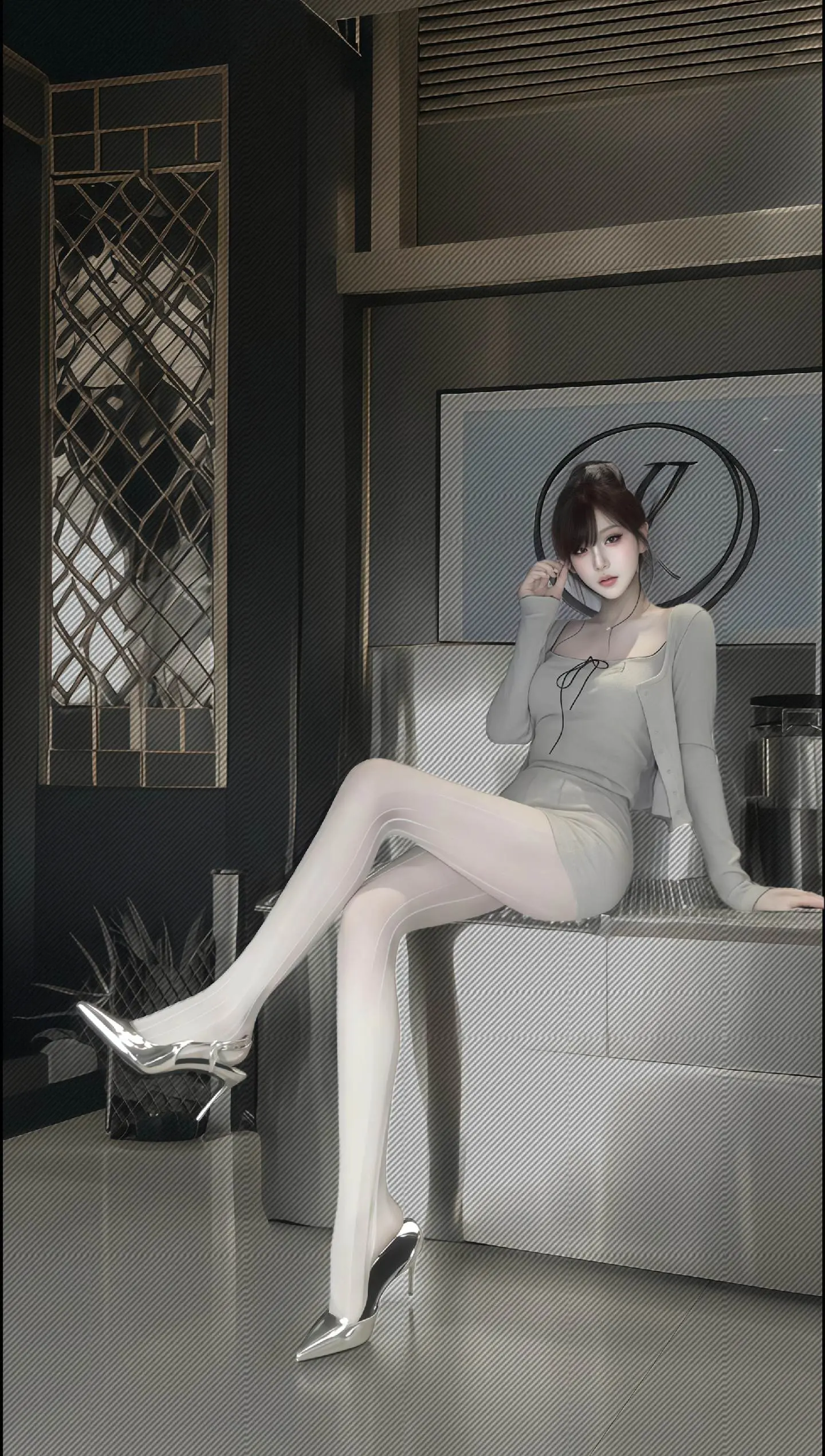 用神形容她够吗...