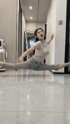 危险动作，
请不要轻易去做！