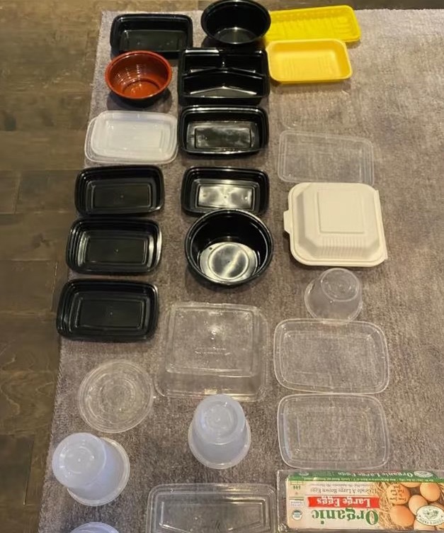 千万别用塑料容器加热食物十年前就看过这种说法，十年后还是依然这样的生活方式，你告