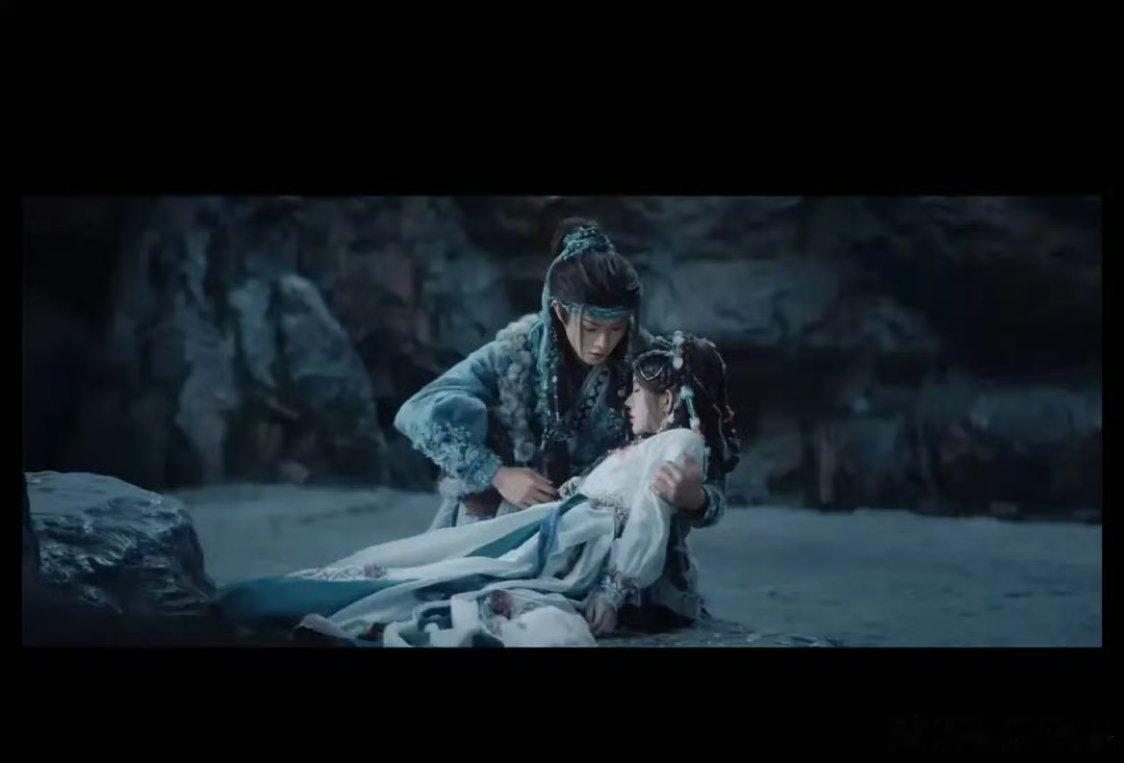 鞠婧祎的胳膊为什么这么短 比例很不协调 