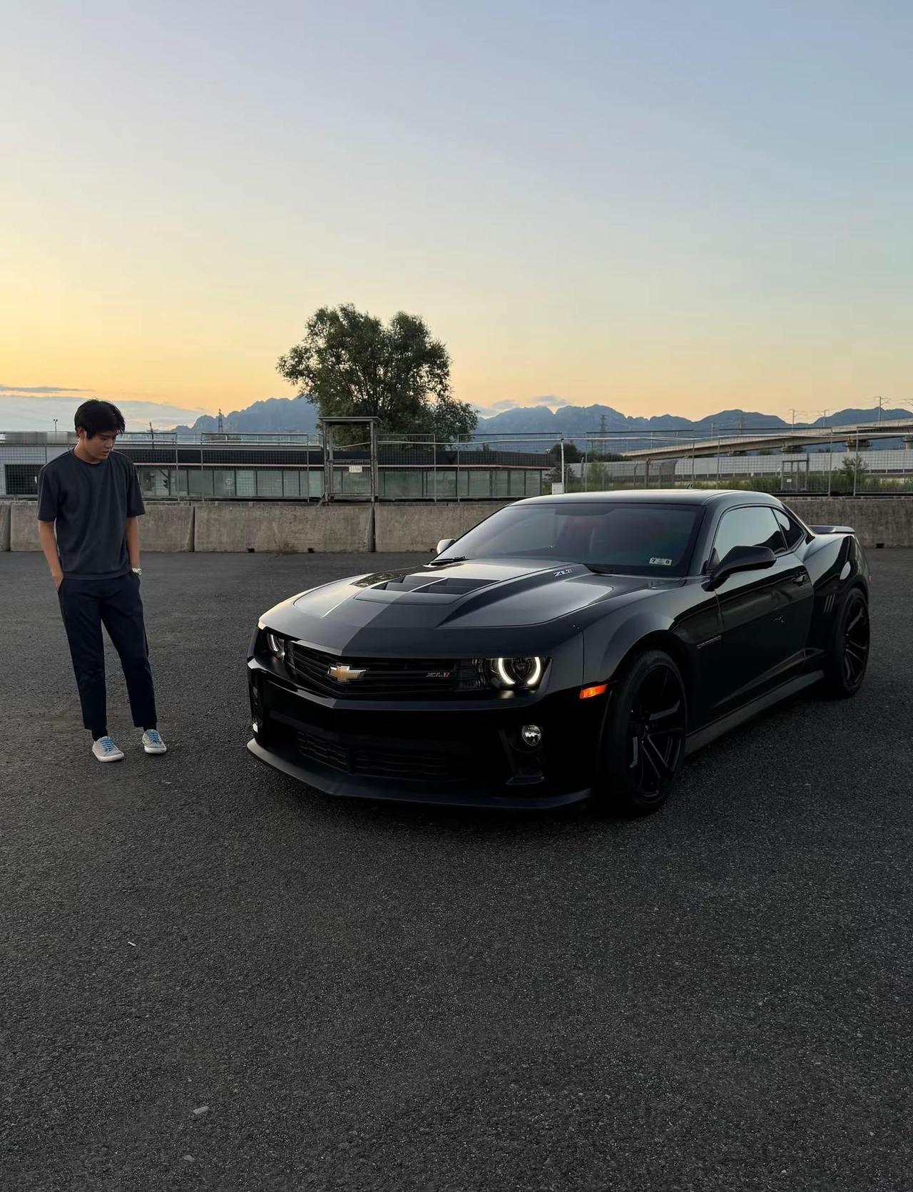 Chevy ZL1 MT.肌肉 暴躁 机械 原始全国独苗MT ZL1驾驶员 科迈
