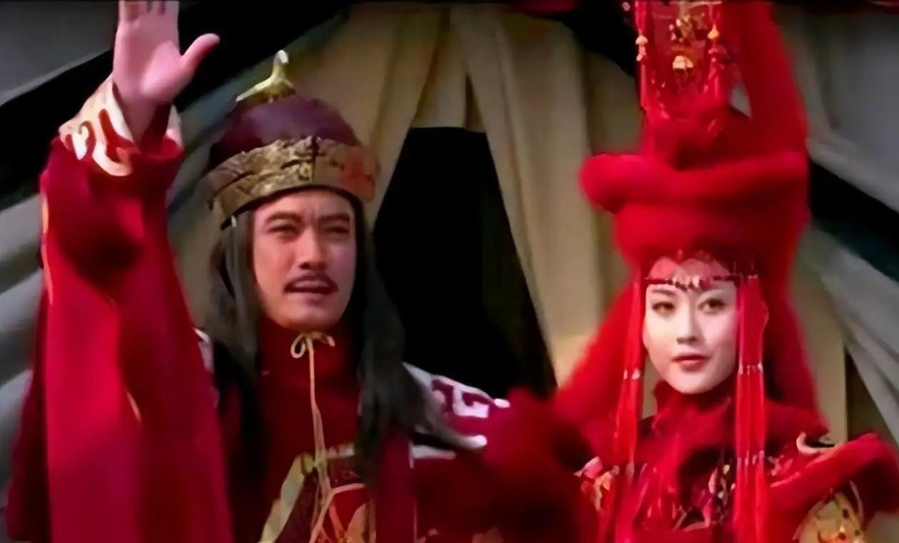 公元前36年，陈汤假传圣旨，歼灭匈奴郅支单于，他指着单于的十多个小老婆对西域诸王