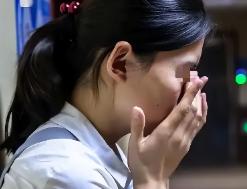 内蒙古，一女子哺乳期上门给客户按摩，为了多赚点奶粉钱，就打起了“歪主意”，给客户